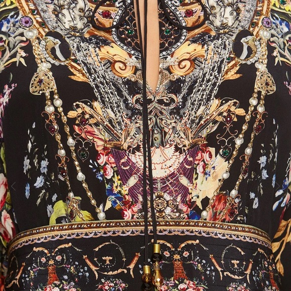 Camilla Friend In Flora Raglan Sleeve Silk - Picture 2 of 15